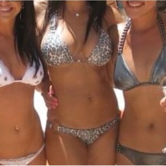 Cheetah print bikini - Picture 4 of 5